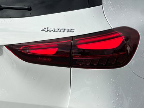 Certified 2025 Mercedes-Benz GLA 250 4MATIC image 28