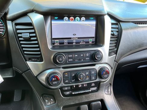 Used 2019 Chevrolet Tahoe LT image 15