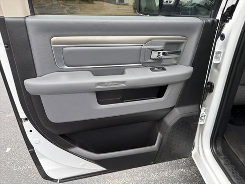 Used 2017 RAM 1500 Big Horn image 21