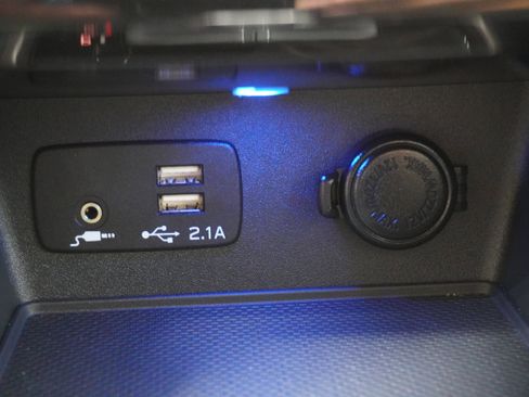 Used 2019 Subaru Forester Limited w/ Popular Package #3 image 23