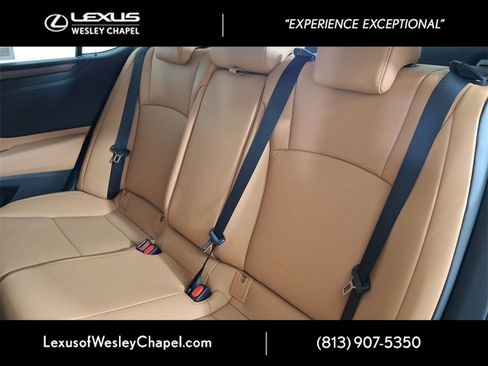 New 2025 Lexus ES 350 w/ Premium Package image 15