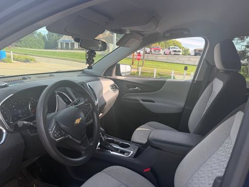 Used 2024 Chevrolet Equinox LS w/ LS Convenience Package FWD image 7