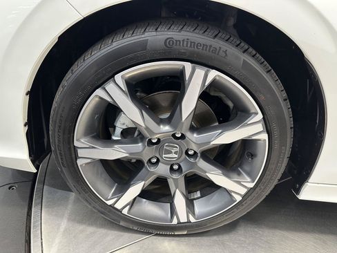 Certified 2026 Honda Civic Sport Touring image 9