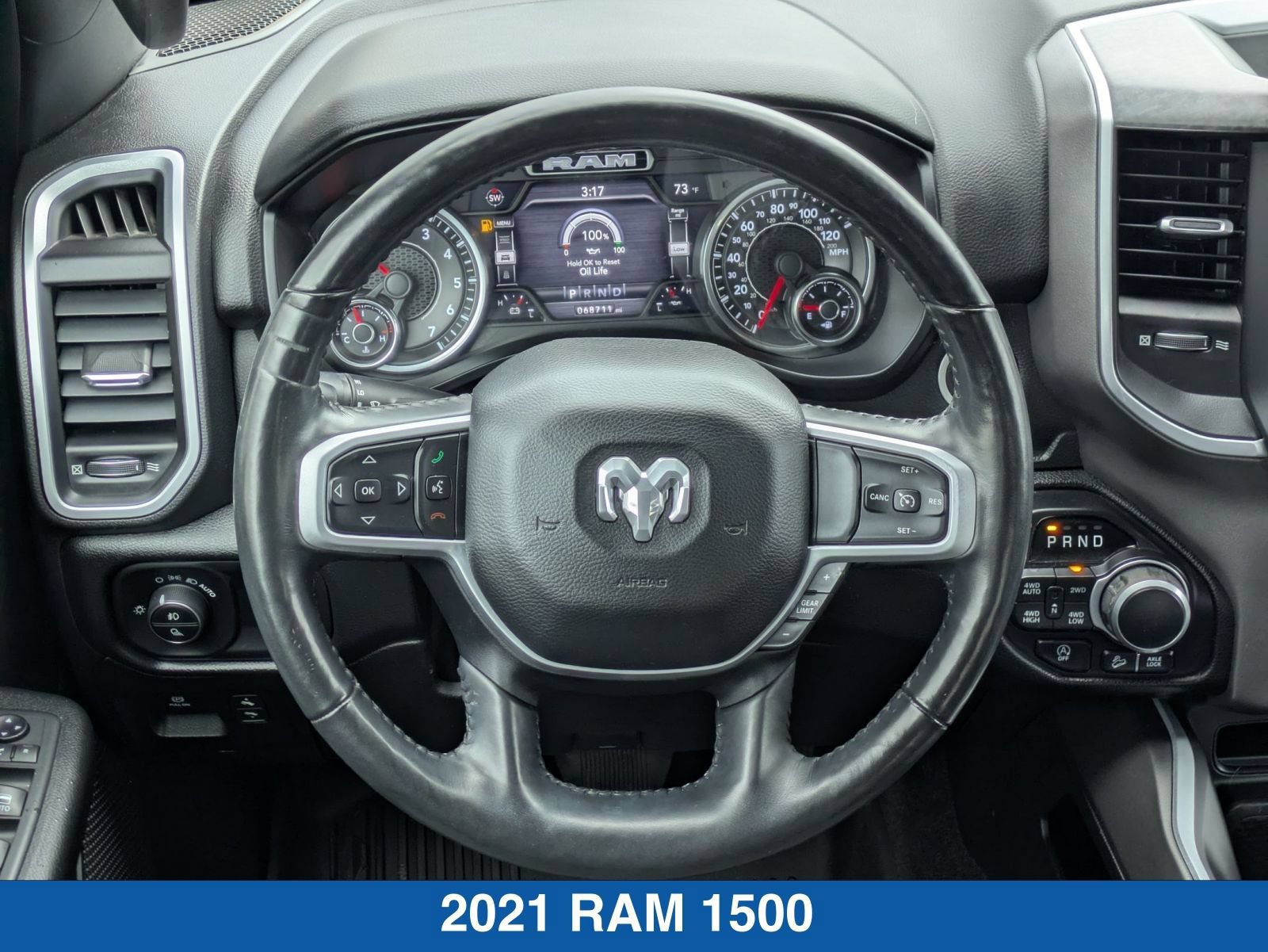 Used 2021 RAM 1500 Big Horn AWD/4WD image 16