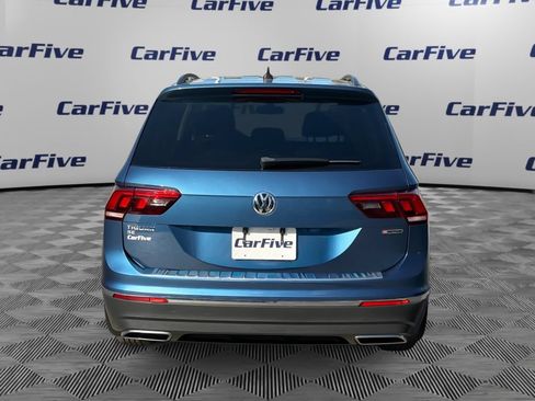 Used 2020 Volkswagen Tiguan SE w/ 3rd Row Seat Package AWD/4WD image 4