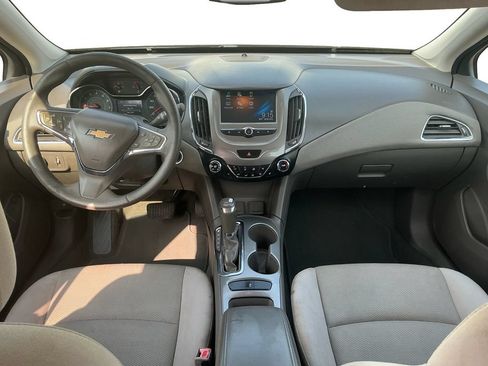 Used 2016 Chevrolet Cruze LT w/ Convenience Package FWD image 17