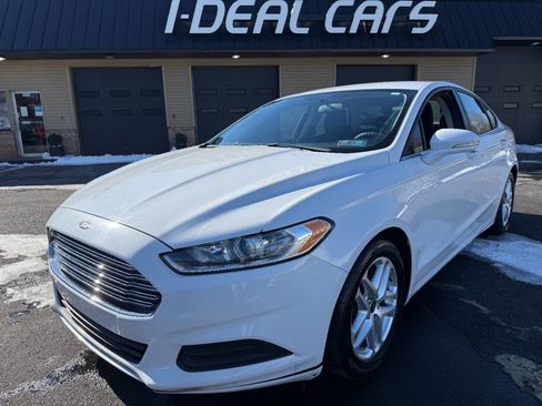 Used 2015 Ford Fusion SE image 39