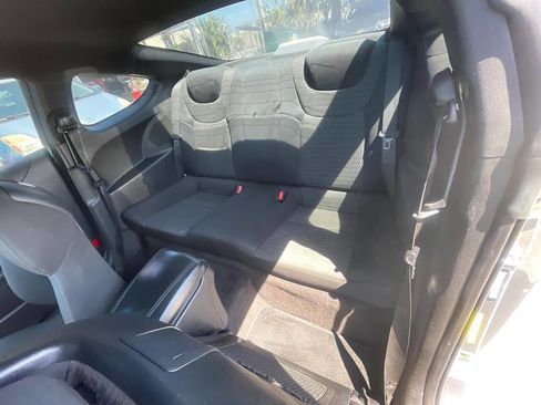 Used 2016 Hyundai Genesis 3.8 RWD image 12