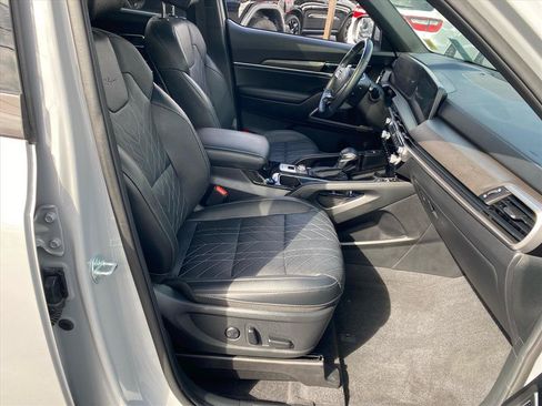 Used 2024 Kia Telluride EX X-Line AWD/4WD image 28