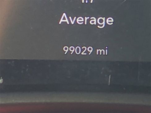 Used 2021 Dodge Challenger SXT image 28