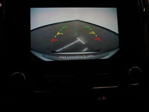 Used 2024 Nissan Frontier SV image 35