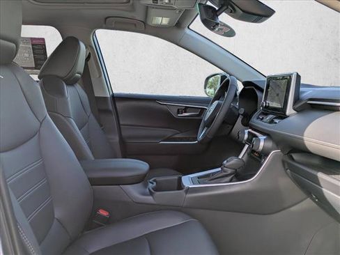 Used 2025 Toyota RAV4 XLE Premium FWD image 26