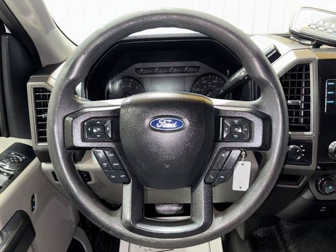 Used 2019 Ford F250 XL w/ Power Equipment Group AWD/4WD image 18