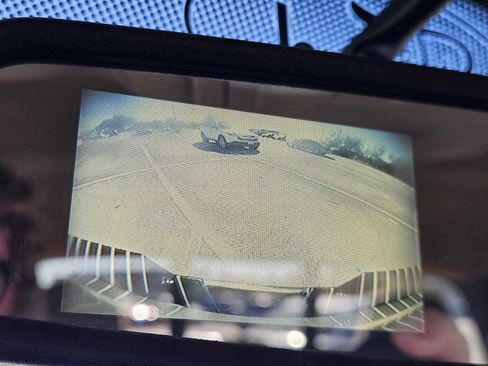 Used 2013 Ford F150 XLT w/ Luxury Equipment Group image 18