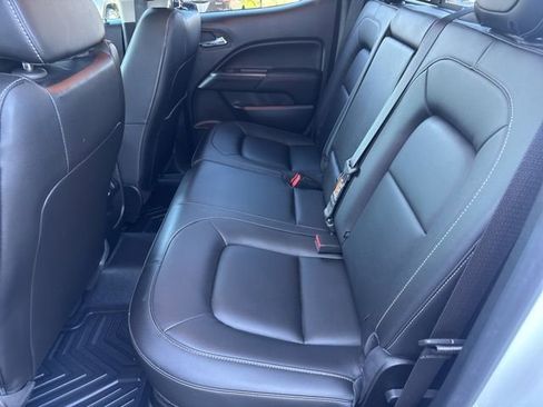 Used 2022 GMC Canyon Elevation w/ Elevation Premium Package AWD/4WD image 19