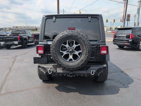 Used 2020 Jeep Wrangler Unlimited Rubicon AWD/4WD image 4
