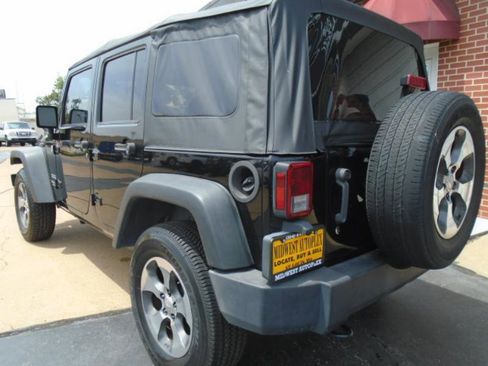 Used 2014 Jeep Wrangler Unlimited Sport w/ Quick Order Package 24S AWD/4WD image 6