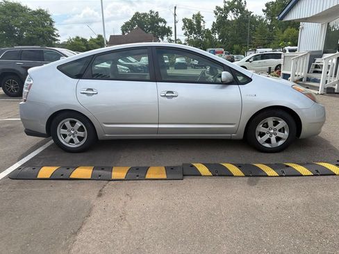 Used 2007 Toyota Prius FWD image 4