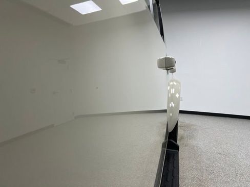 Used 2025 Ford Bronco Outer Banks image 13