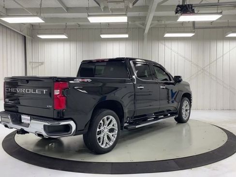 Used 2019 Chevrolet Silverado 1500 LTZ w/ LTZ Premium Package AWD/4WD image 8
