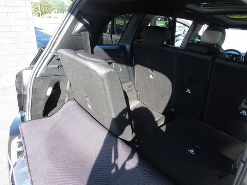 Used 2023 Mercedes-Benz GLB 250 4MATIC image 35