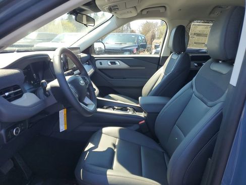 New 2026 Ford Explorer Active AWD/4WD image 8