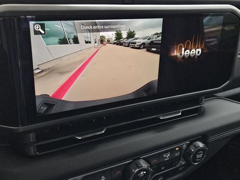 New 2026 Jeep Gladiator Sport AWD/4WD image 19