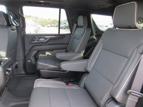 New 2026 GMC Yukon Elevation w/ Elevation Premium Package image 31