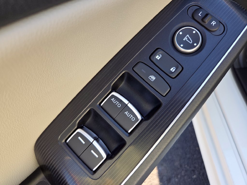 Certified 2024 Honda Civic Touring image 36