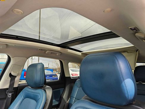 Used 2020 Lincoln Corsair Reserve w/ Elements Package image 14