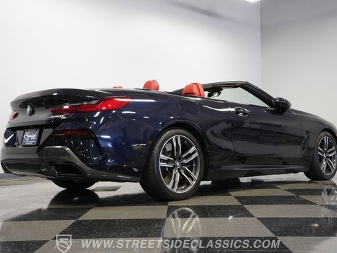 Used 2022 BMW M850i xDrive xDrive Convertible image 27