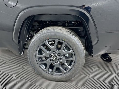 New 2025 Toyota Tundra Platinum image 16