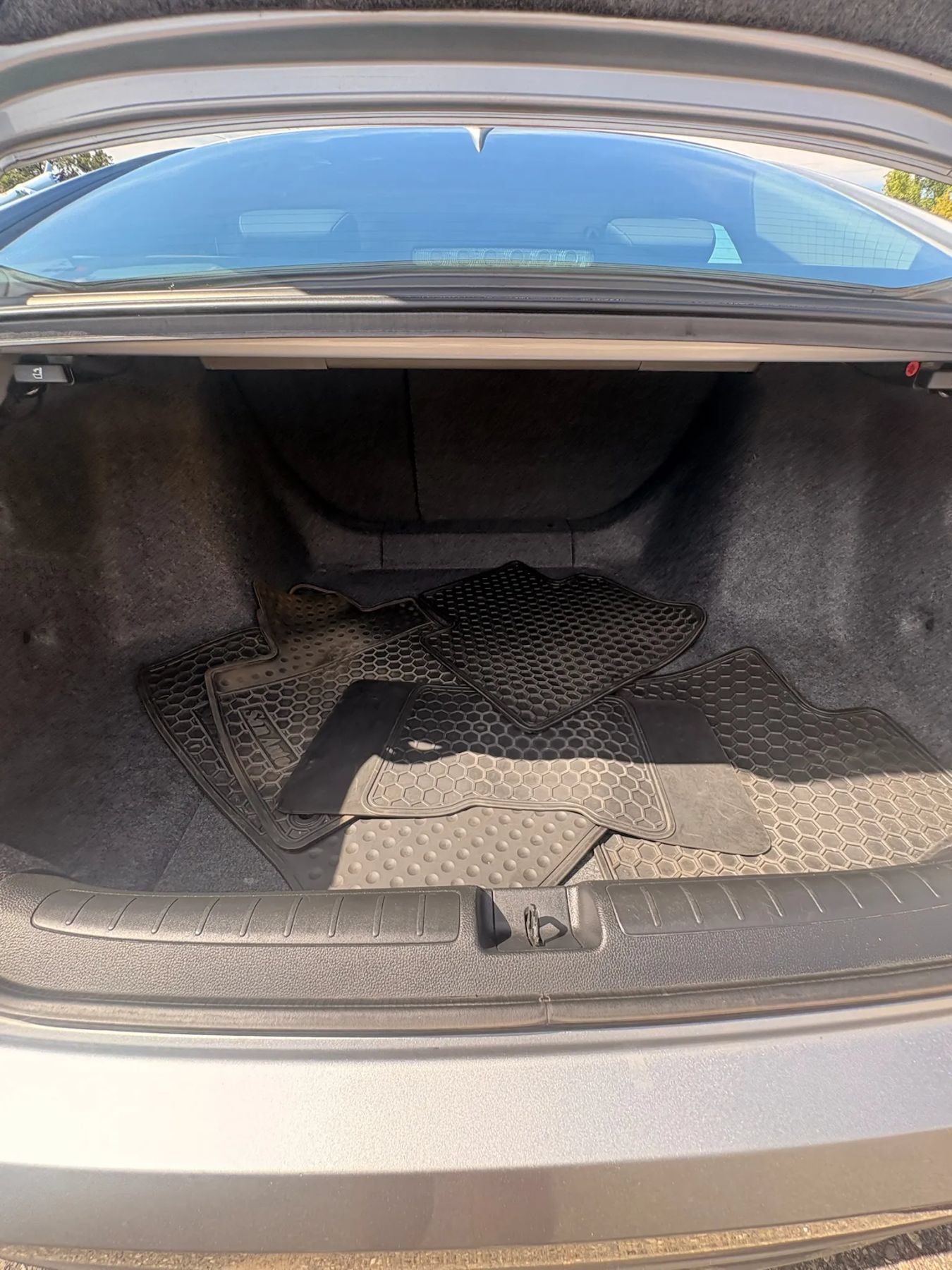 Used 2019 Honda Accord EX image 39