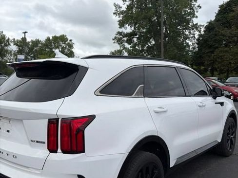 Used 2021 Kia Sorento SX AWD/4WD image 9