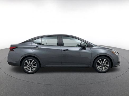 Used 2025 Nissan Versa SV FWD image 14