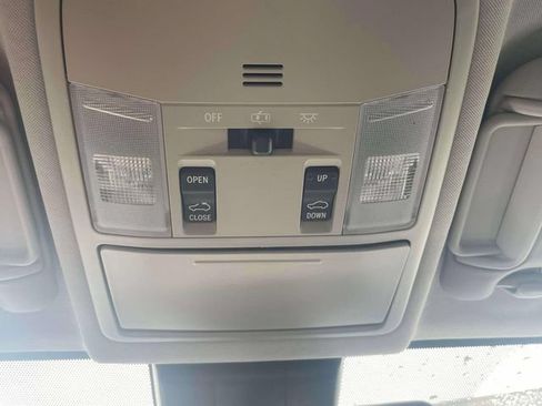 Used 2017 Toyota RAV4 Limited w/ Carpet Mat Package AWD/4WD image 34