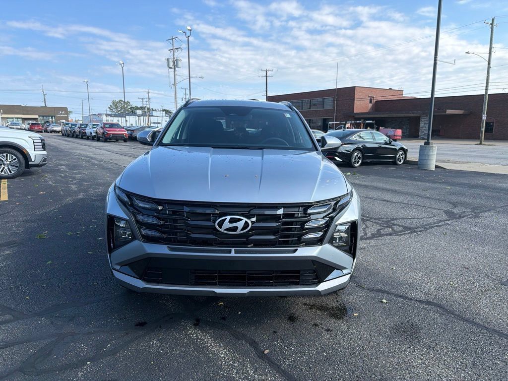 New 2026 Hyundai Tucson SEL Plus AWD/4WD image 2