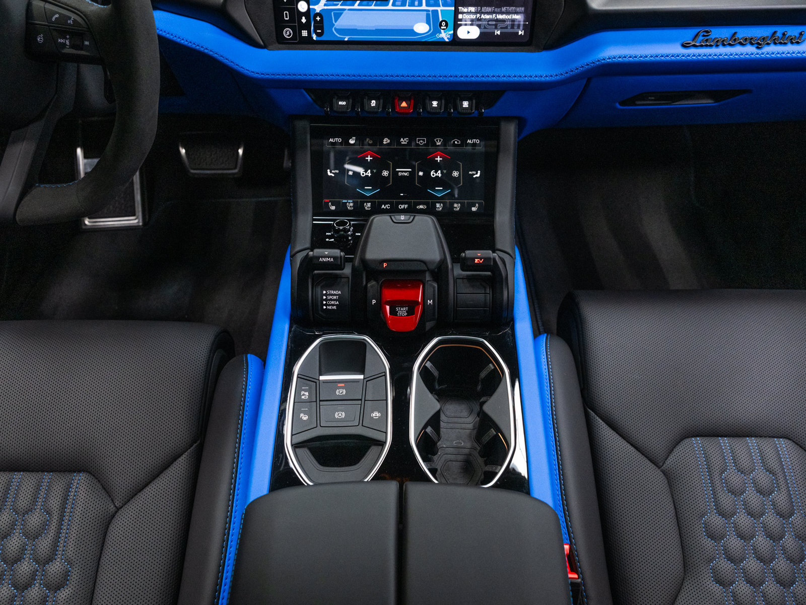 Used 2025 Lamborghini Urus SE AWD/4WD image 82