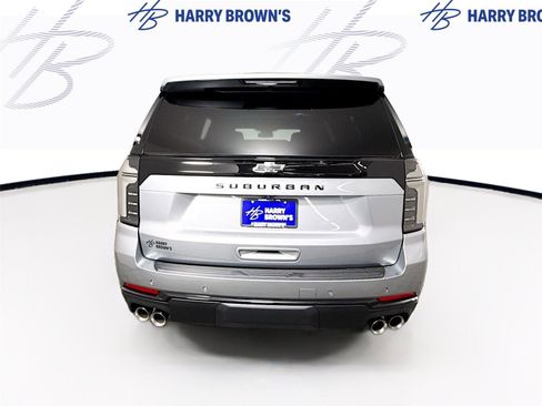 New 2026 Chevrolet Suburban Z71 w/ Comfort Package AWD/4WD image 33