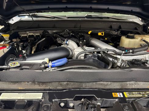 Used 2014 Ford F250 Lariat w/ Lariat Ultimate Package AWD/4WD image 55