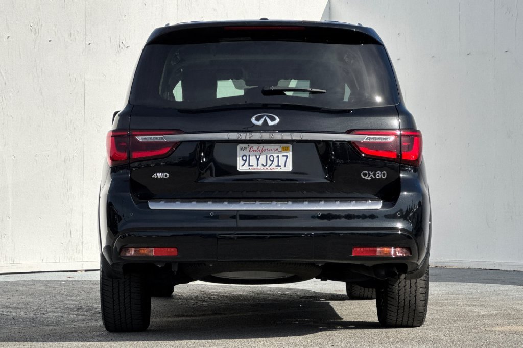 Used 2024 INFINITI QX80 Premium Select w/ Cargo Package AWD/4WD image 4