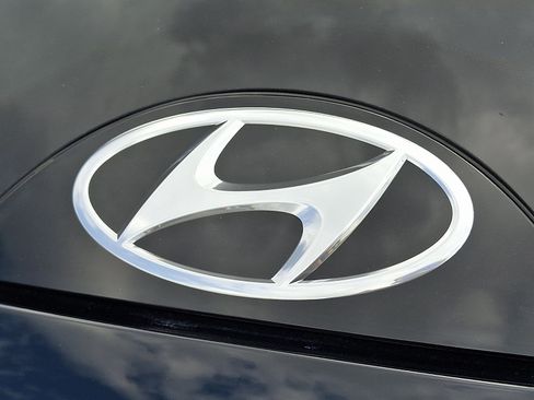 Certified 2023 Hyundai Tucson SEL AWD/4WD image 29