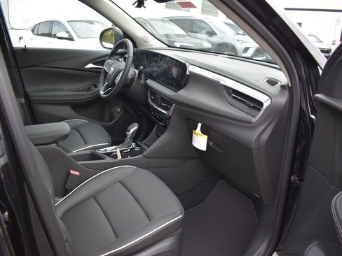 New 2026 Buick Encore GX Avenir w/ Avenir Technology Package image 5