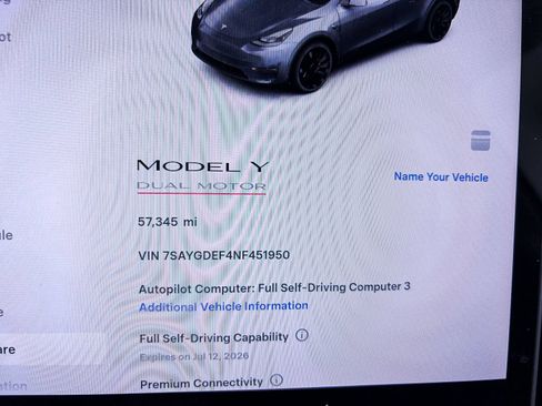 Used 2022 Tesla Model Y Performance AWD/4WD image 25