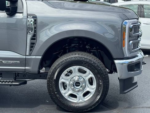 New 2026 Ford F250 XLT w/ XLT Premium Package AWD/4WD image 47