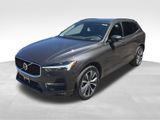 Used 2022 Volvo XC60 B5 Momentum w/ Advanced Package image 2