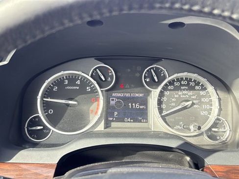 Used 2015 Toyota Tundra Limited image 24