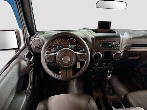 Used 2015 Jeep Wrangler Unlimited Sport AWD/4WD image 20