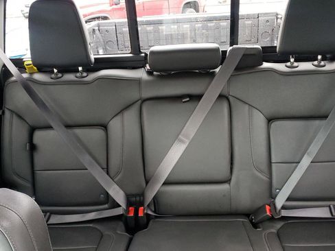 Certified 2022 Chevrolet Silverado 1500 LT Trail Boss w/ LT Trail Boss Premium Package image 16