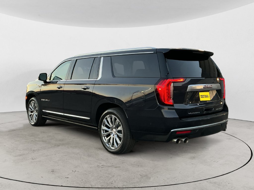 Certified 2024 GMC Yukon XL Denali w/ Advanced Technology Package AWD/4WD image 11